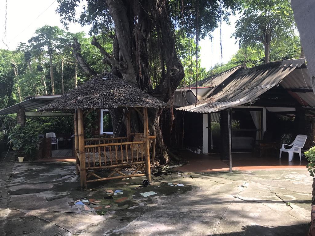 Pine Bungalow Krabi town Buitenkant foto