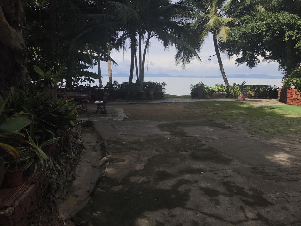 Pine Bungalow Krabi town Buitenkant foto
