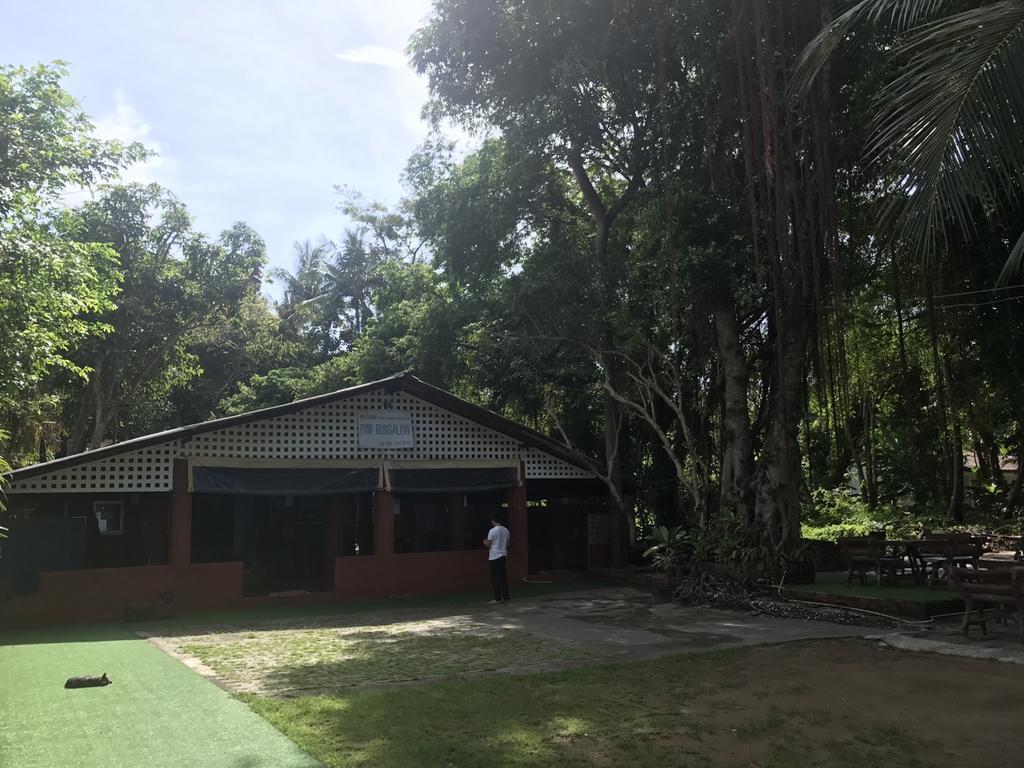 Pine Bungalow Krabi town Buitenkant foto