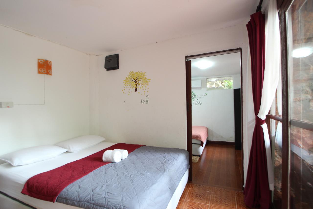 Pine Bungalow Krabi town Buitenkant foto