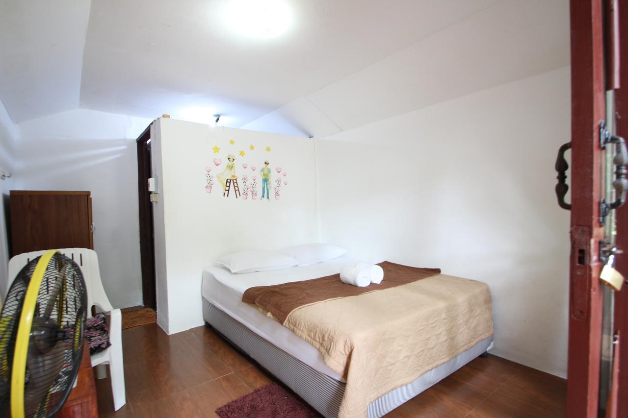 Pine Bungalow Krabi town Buitenkant foto