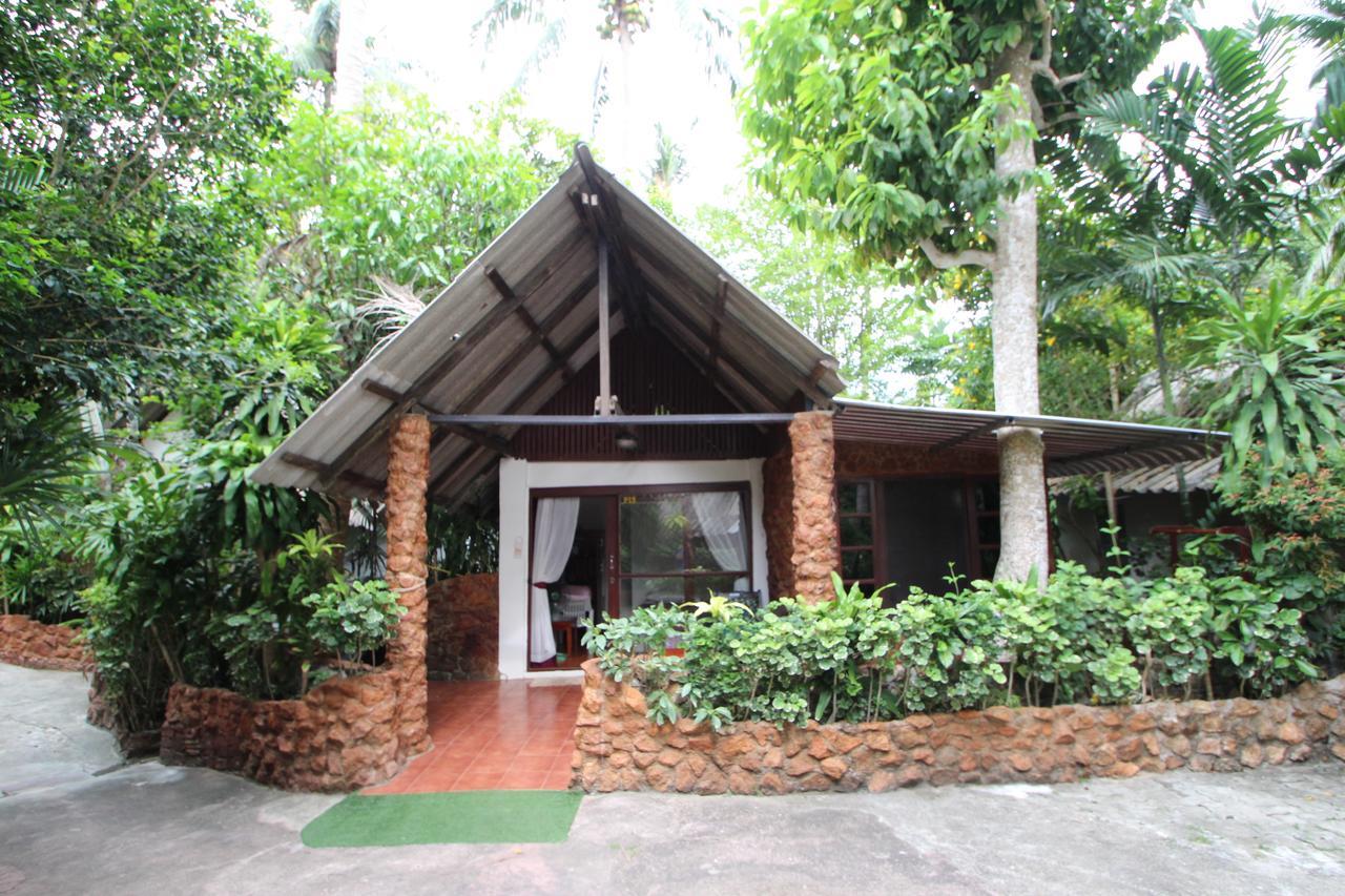 Pine Bungalow Krabi town Buitenkant foto