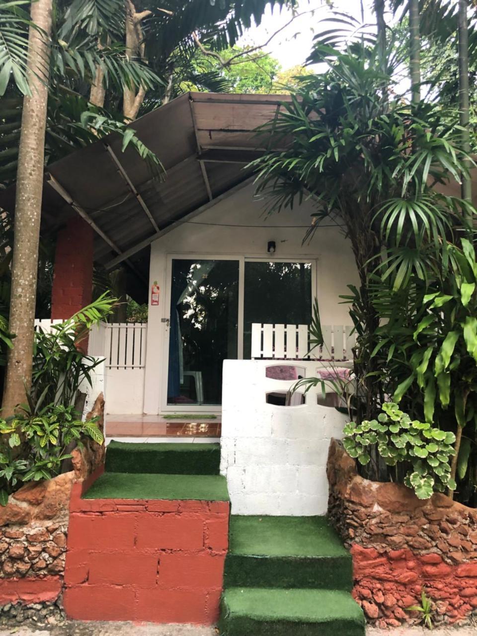 Pine Bungalow Krabi town Buitenkant foto